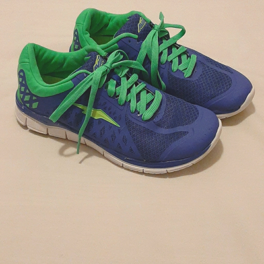Avia Cantilever Lightweight Periwinkle Purple Running Shoes